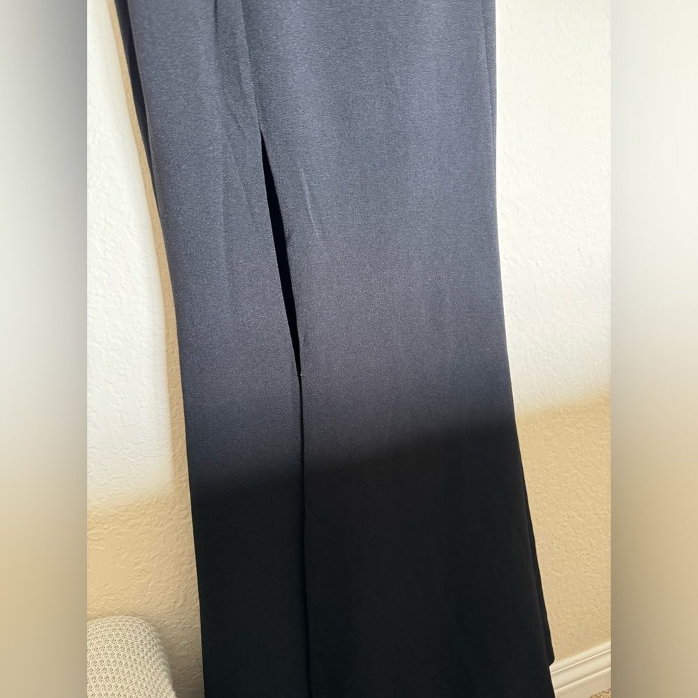 Dress the Population Black One-Shoulder Maxi Dress - Picture 7 of 11